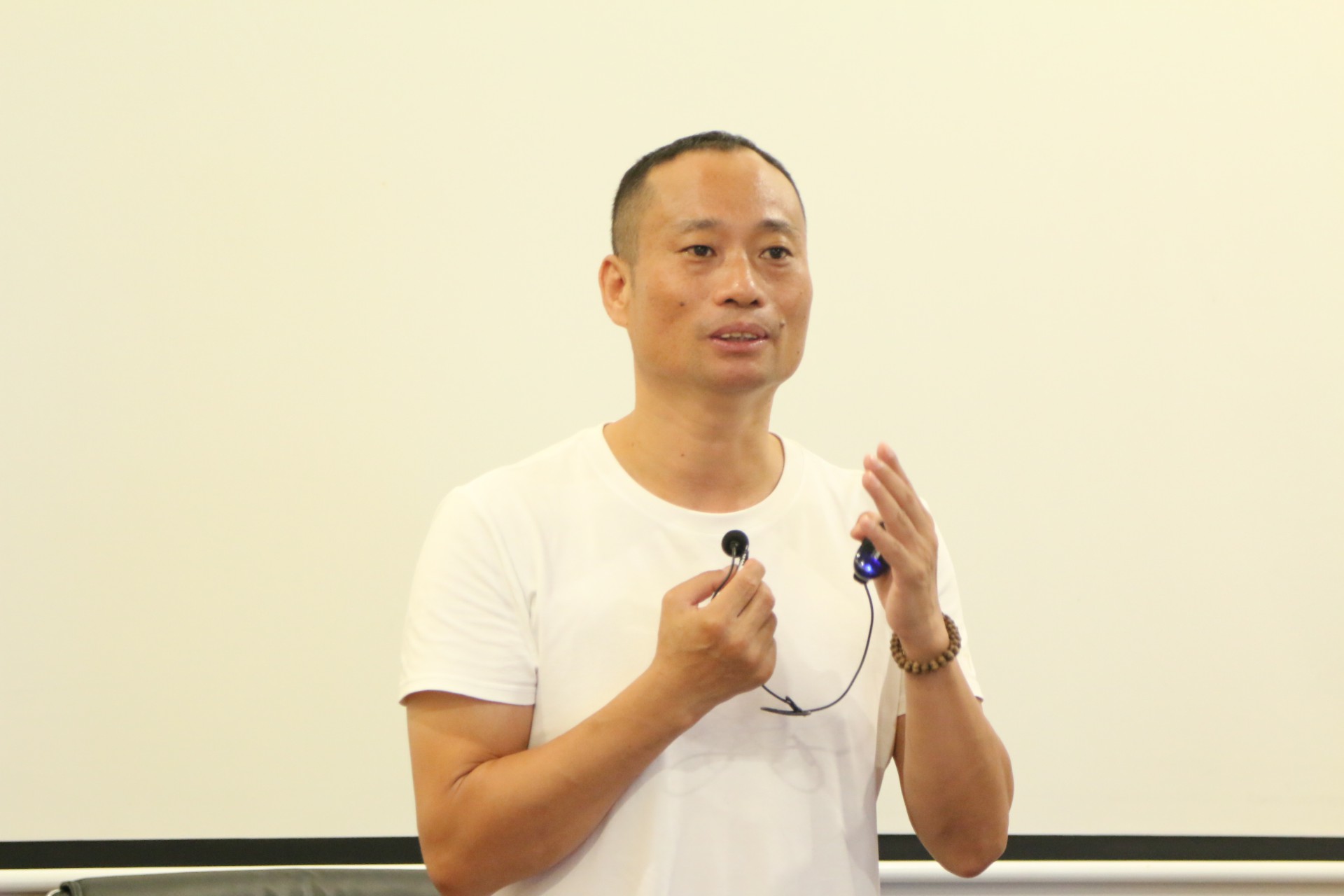 宏光照明內(nèi)訓(xùn)營｜為更遠(yuǎn)的征程，積蓄能量！